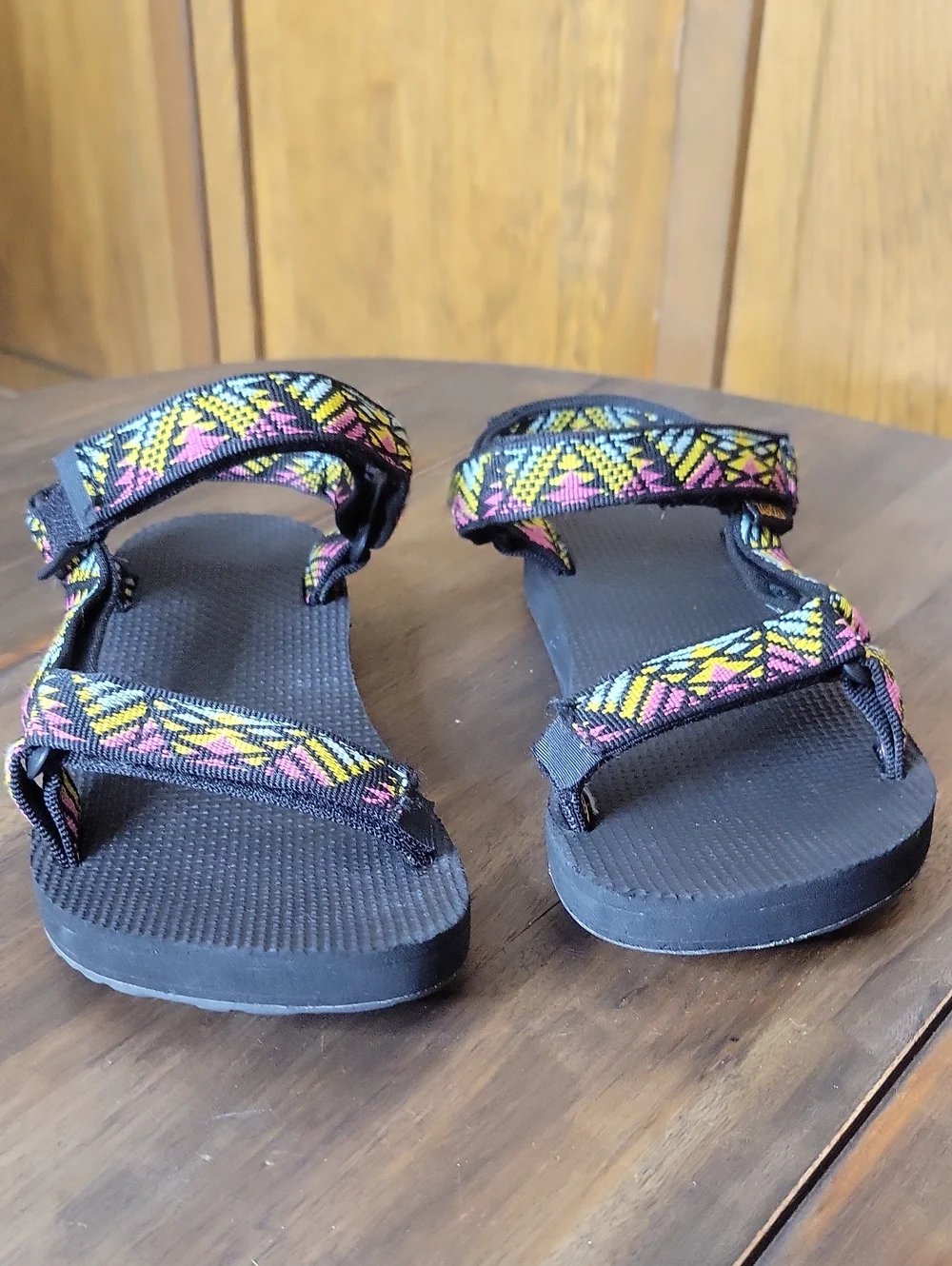 Teva Hurricane Sandals Sz 3